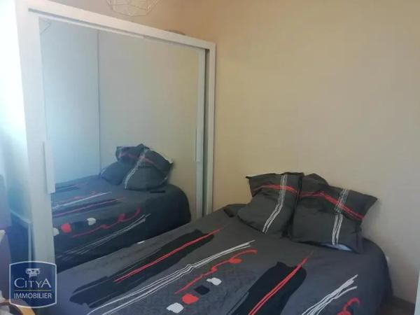 Appartement à louer 2 pièces 39.45m² Chinon (37500)