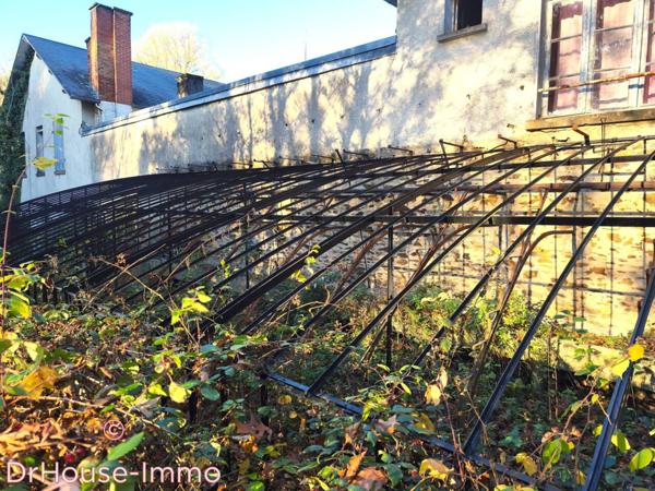 Château à vendre 12 pièces de 750 m²