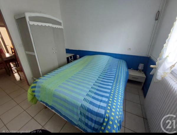 Maison à vendre  6 pièces - 142,25 m 2   VENDAYS MONTALIVET  - 33