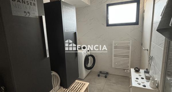 Location Appartement 3 pièces 71.23 m² - Valence 26000
