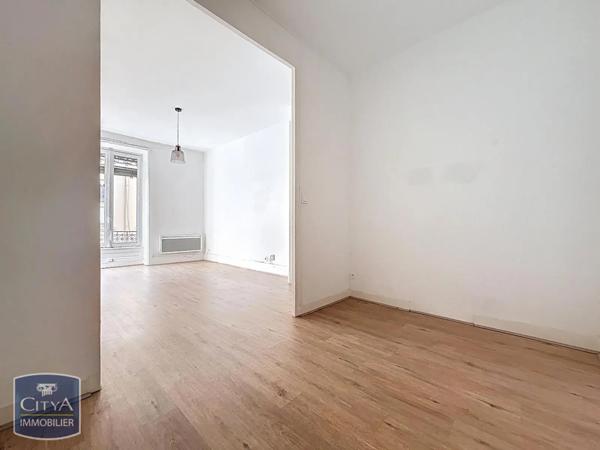 Appartement à louer 1 pièce 39.31m²