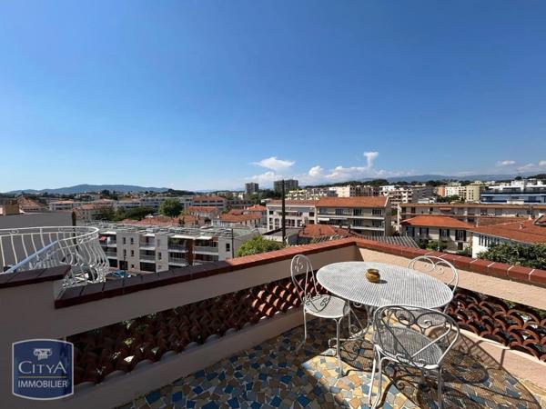 Appartement à louer 3 pièces 91.45m²