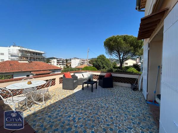 Appartement à louer 3 pièces 91.45m²