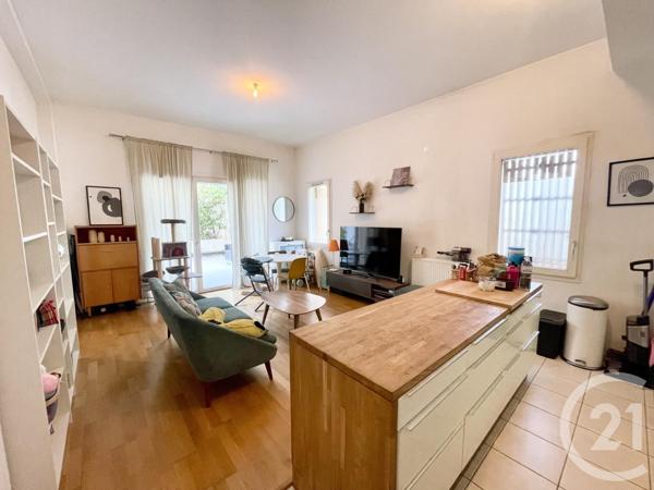 Appartement F4 à vendre  4 pièces - 78 m2 L ILE ST DENIS - 93