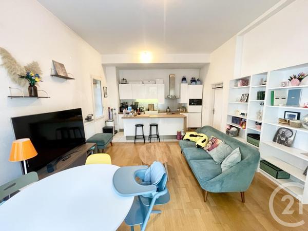 Appartement F4 à vendre  4 pièces - 78 m2 L ILE ST DENIS - 93