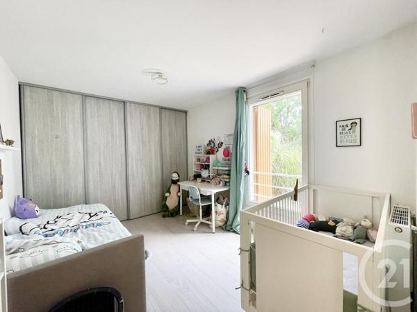 Appartement F4 à vendre  4 pièces - 78 m2 L ILE ST DENIS - 93