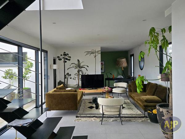 Vente maison Saint Marc Sur Mer : 1 248 000 € - AJP Immobilier Saint-Marc-sur-Mer