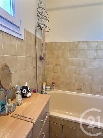 Maison à vendre  5 pièces - 141,56 m2 ROQUEFORT LES PINS - 06