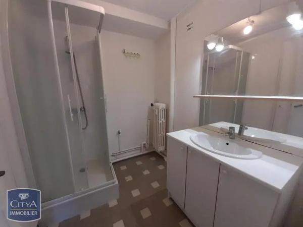 Appartement à louer 2 pièces 44m² Le Havre (76600)
