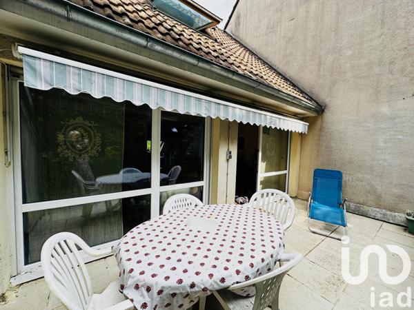 Maison à vendre 5 pièces 100 m² Saint-Julien-les-Villas