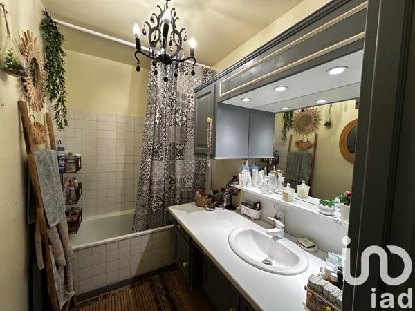 Maison à vendre 5 pièces 100 m² Saint-Julien-les-Villas