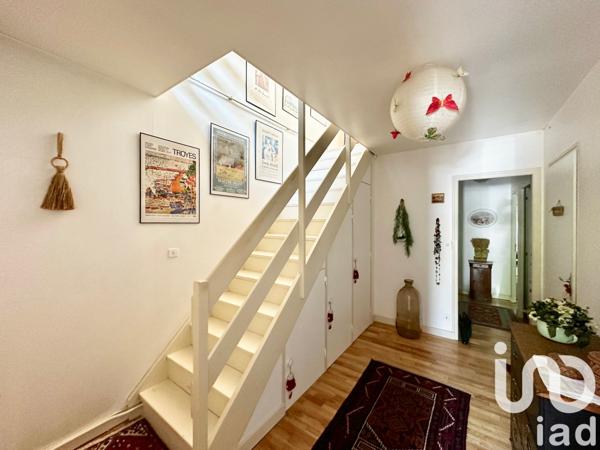 Maison à vendre 5 pièces 100 m² Saint-Julien-les-Villas