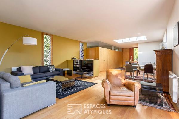 Maison à toit plat végétalisé en ossature bois à l’abris des regards