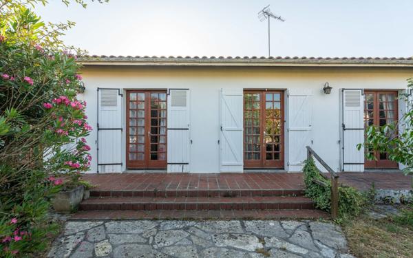 Maison à vendre    5 pièces • 104 m2 Biscarrosse