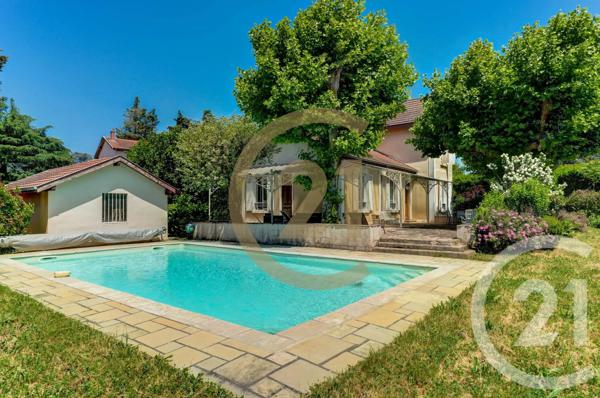 Maison à vendre  6 pièces - 114,02 m 2   ST DIDIER AU MONT D OR  - 69
