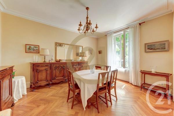 Maison à vendre  6 pièces - 114,02 m 2   ST DIDIER AU MONT D OR  - 69