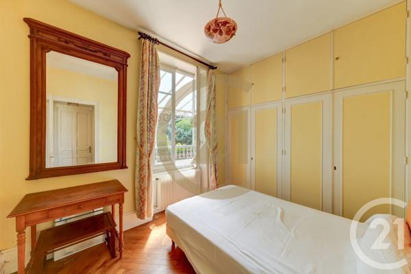 Maison à vendre  6 pièces - 114,02 m 2   ST DIDIER AU MONT D OR  - 69