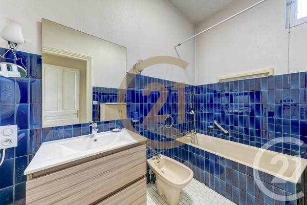 Maison à vendre  6 pièces - 114,02 m 2   ST DIDIER AU MONT D OR  - 69