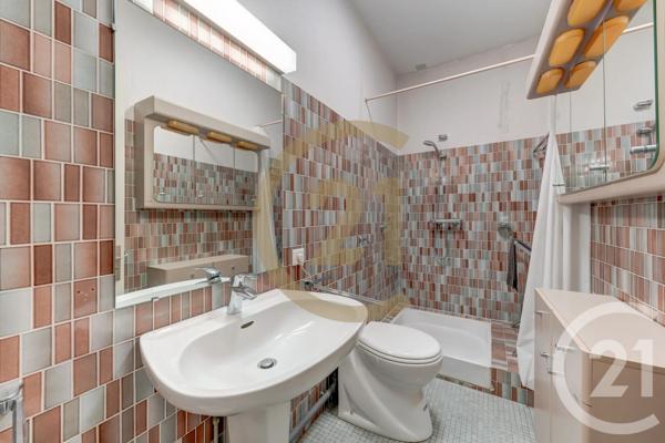 Maison à vendre  6 pièces - 114,02 m 2   ST DIDIER AU MONT D OR  - 69