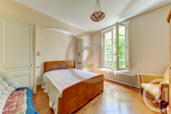 Maison à vendre  6 pièces - 114,02 m 2   ST DIDIER AU MONT D OR  - 69