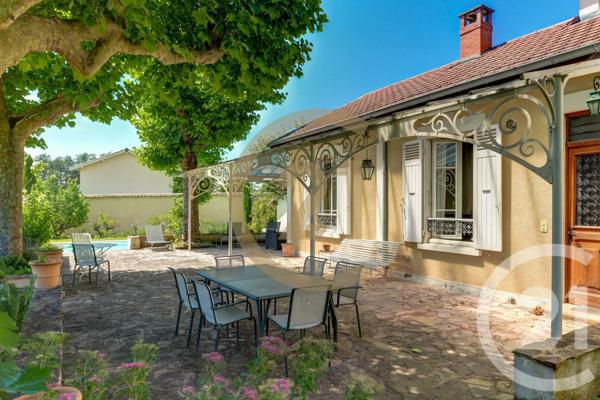Maison à vendre  6 pièces - 114,02 m 2   ST DIDIER AU MONT D OR  - 69