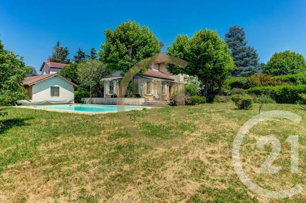 Maison à vendre  6 pièces - 114,02 m 2   ST DIDIER AU MONT D OR  - 69