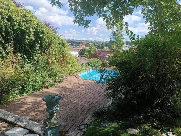 Vente Maison 6 pièces 219 m2 à La Tour-du-Pin