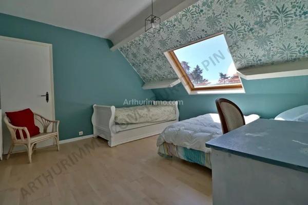 Vente Maison 6 pièces 219 m2 à La Tour-du-Pin