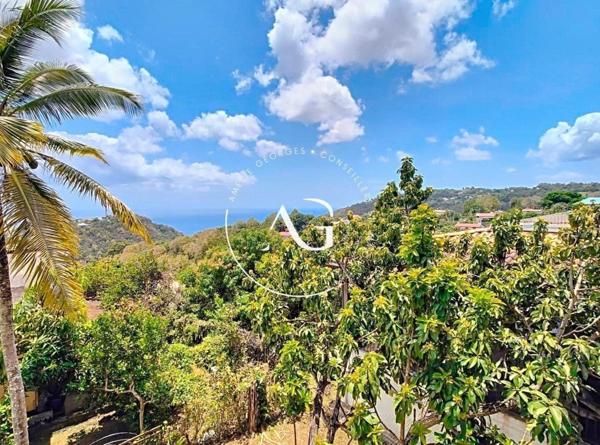 Maison vue mer + T2 indépendant – Schoelcher