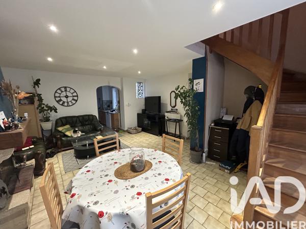Maison à vendre 6 pièces 101 m² Bourg-l'Évêque