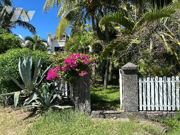 Appartement 100 m² avec jardin privatif face à la plage à SAINT-GILLES LES BAINS