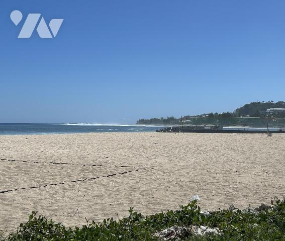 Appartement 100 m² avec jardin privatif face à la plage à SAINT-GILLES LES BAINS