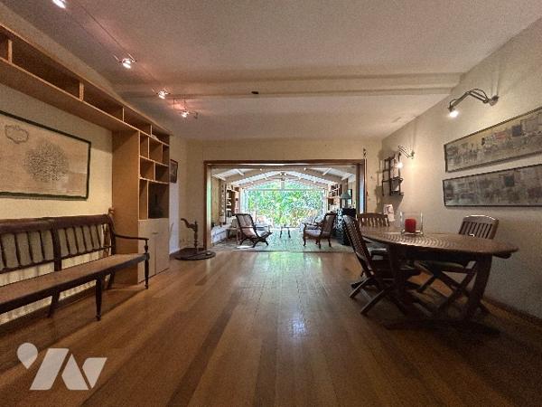 Appartement 100 m² avec jardin privatif face à la plage à SAINT-GILLES LES BAINS