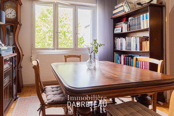 Appartement - 79 m² - 3 chambres
