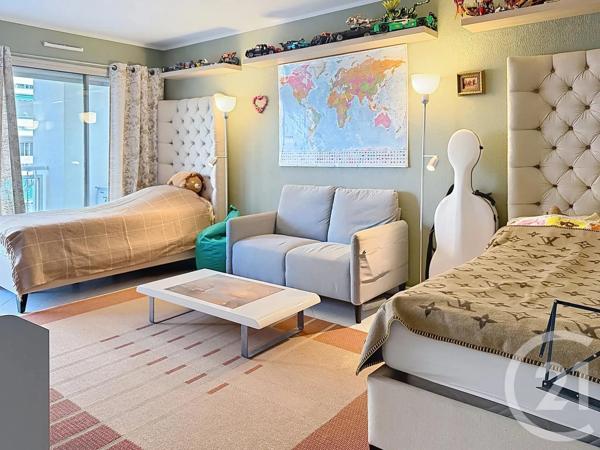 Appartement F4 à vendre  5 pièces - 101,87 m 2   ANTIBES  - 06