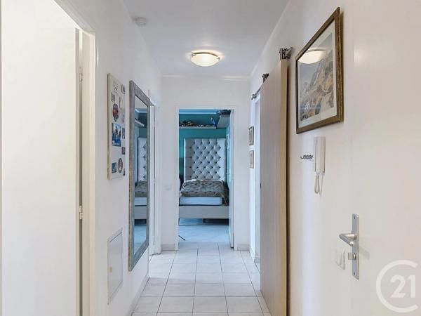 Appartement F4 à vendre  5 pièces - 101,87 m 2   ANTIBES  - 06