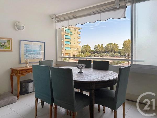 Appartement F4 à vendre  5 pièces - 101,87 m 2   ANTIBES  - 06
