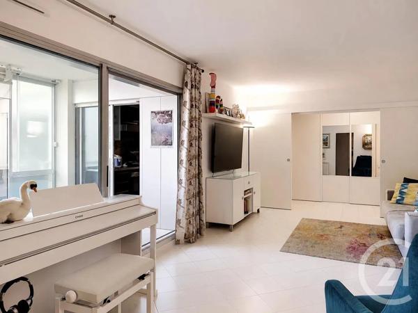 Appartement F4 à vendre  5 pièces - 101,87 m 2   ANTIBES  - 06
