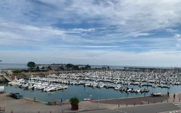 Maison à vendre    3 pièces •  Saint-Vaast-la-Hougue