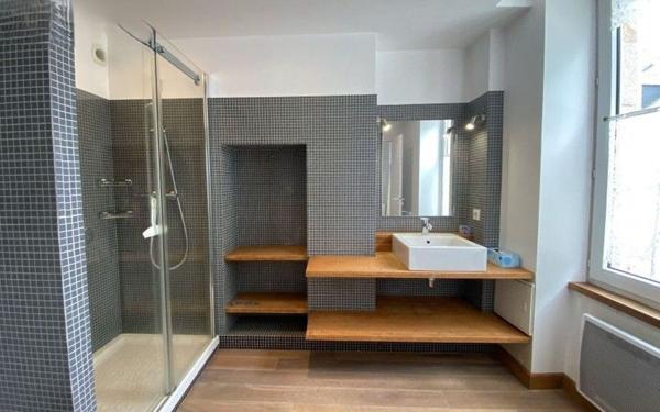 Maison à vendre    3 pièces •  Saint-Vaast-la-Hougue