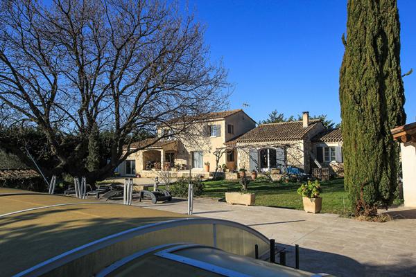 Belle propriété à Eyragues