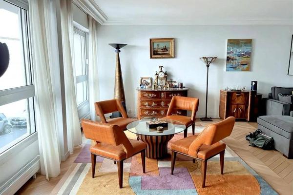 MAGNIFIQUE APPARTEMENT RENOVE IDEAL FAMILLE OU INVESTISSEUR