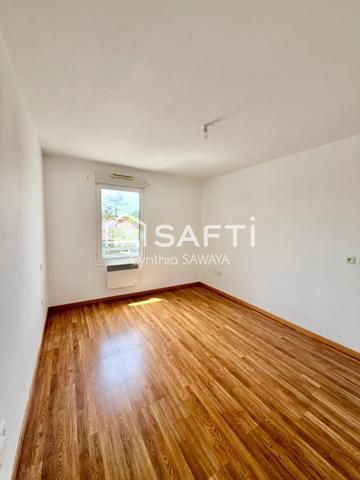 Bel appartement avec 2 balcons, ascenseur et 2 places de parking