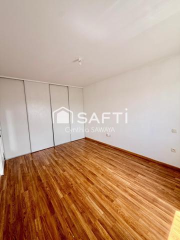 Bel appartement avec 2 balcons, ascenseur et 2 places de parking