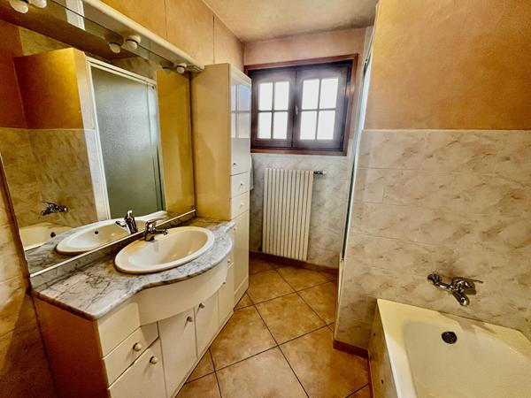 Maison Trepied 6 pièce(s) 94 m2