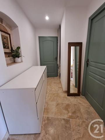 Maison à vendre  6 pièces - 101 m 2   LAURE MINERVOIS  - 11