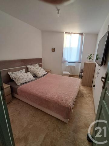 Maison à vendre  6 pièces - 101 m 2   LAURE MINERVOIS  - 11