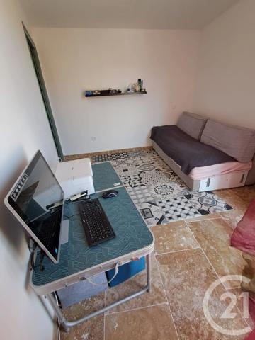 Maison à vendre  6 pièces - 101 m 2   LAURE MINERVOIS  - 11