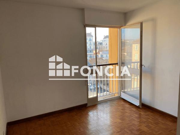 Location Appartement 2 pièces 44.5 m² - RUE GUSTAVE DESPLACES Aix En Provence 13100