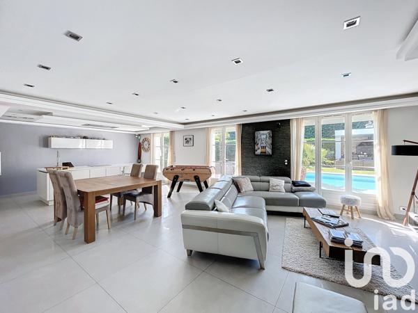 Maison à vendre 6 pièces 160 m² Ozoir-la-Ferrière